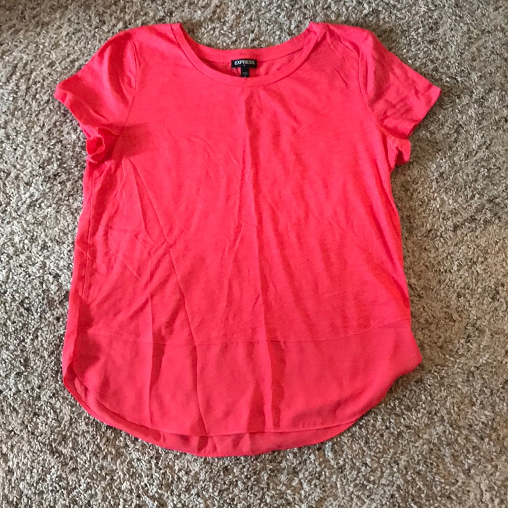 NWT Coral/Pink Express Top